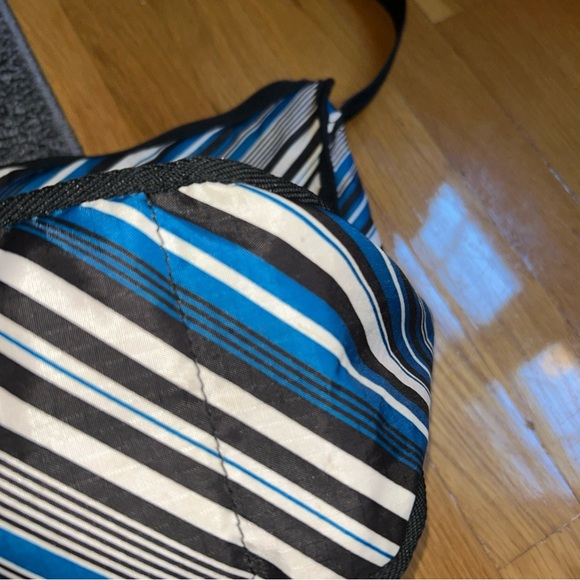 LeSportsac Blue Black Made in USA 13”Hx15”Wx6”D Adjust Strap Crossbody Bag - Picture 3 of 14